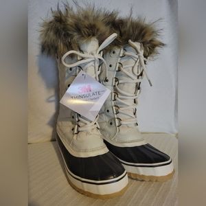 Esprit Shoes | Esprit Cream Faux Fur-Trim Fleece Lined Evelyn Snow Boot